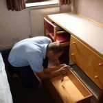 pictures of Checking For Bed Bugs